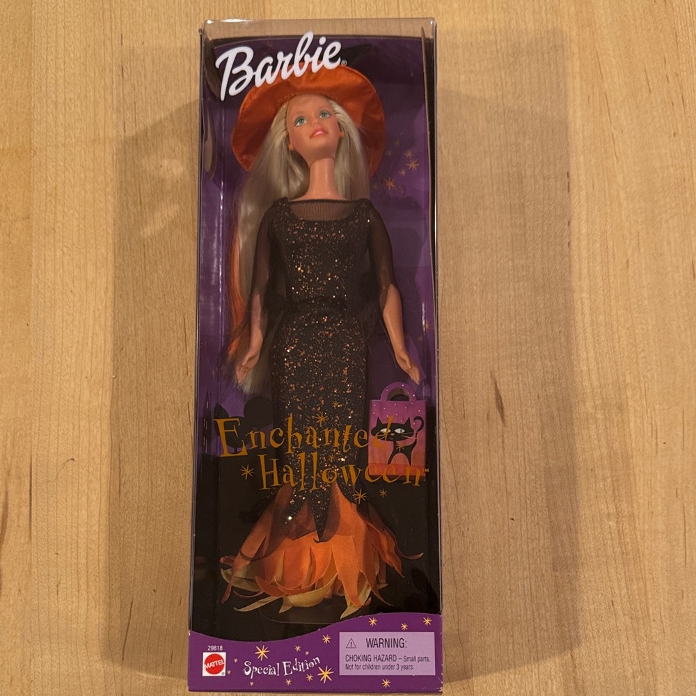 NRFB 2000 Barbie Enchanted Halloween. Boo-to-ful!
